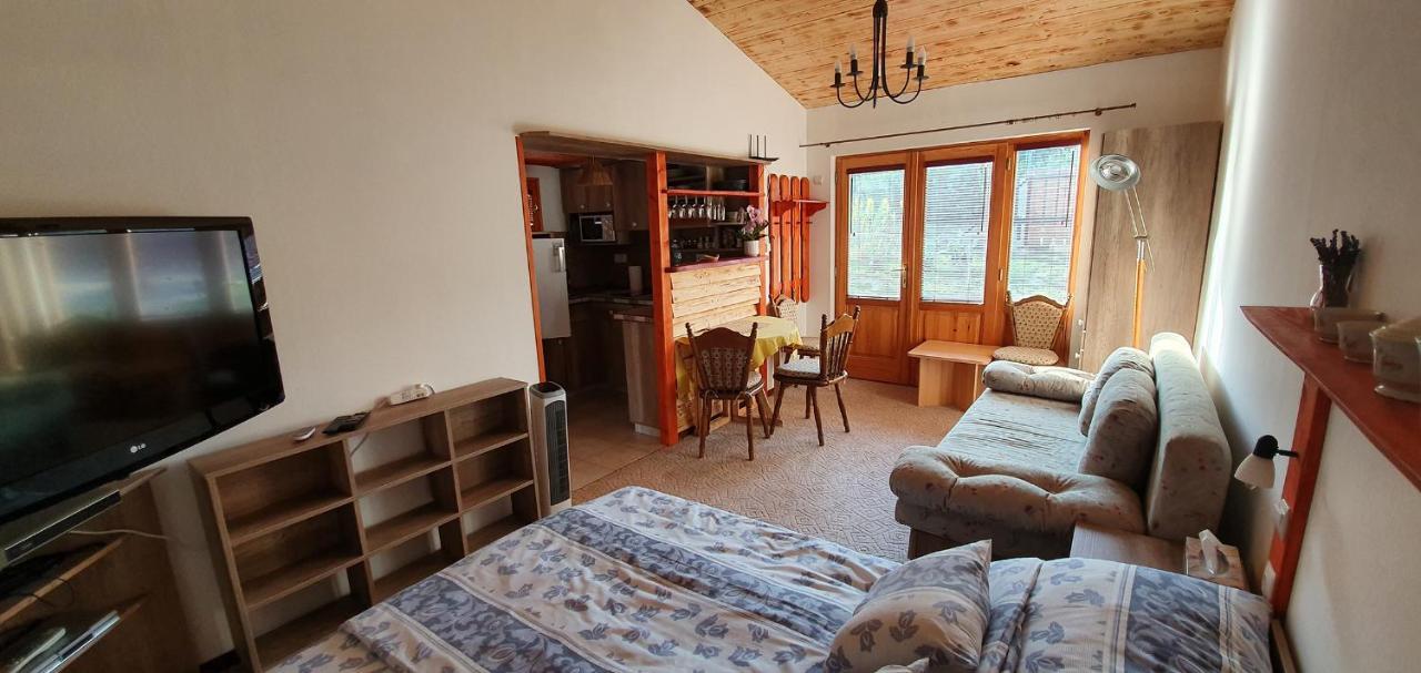 Dalia Apartmanok チョパク 部屋 写真